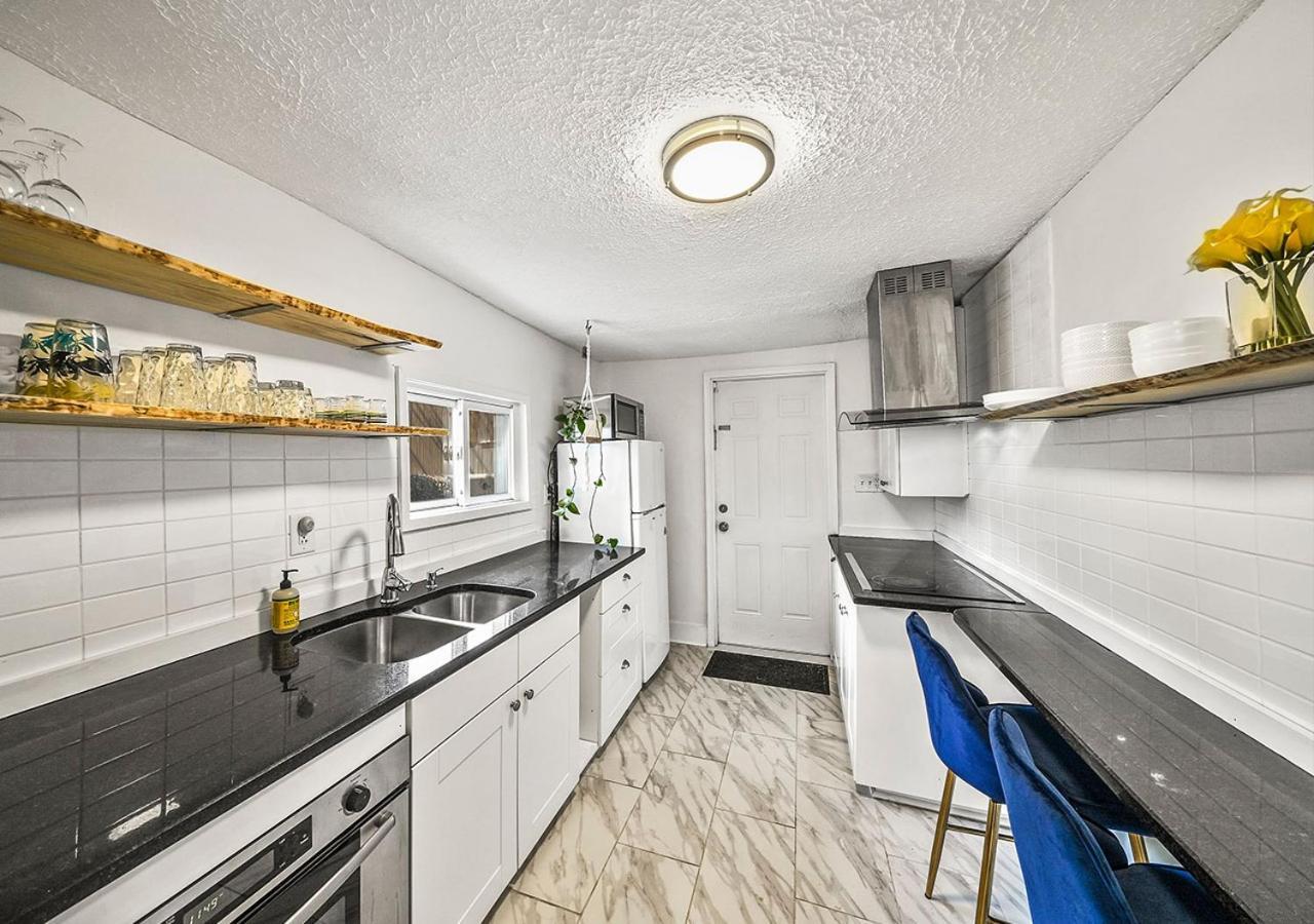 Tremont! 7 Min To Downtown Cleveland Villa Екстериор снимка